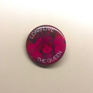Lore Olympus Pin